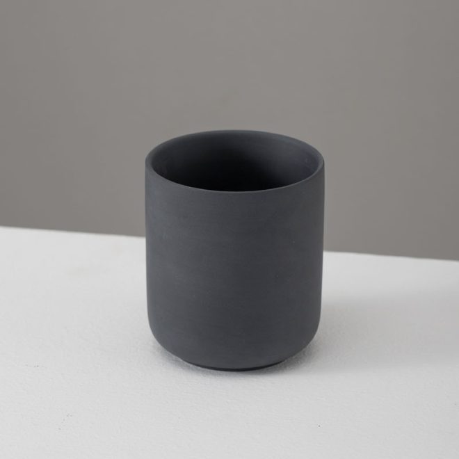 matte-ceramic-candle-jars-bulk-with-minimalist-design