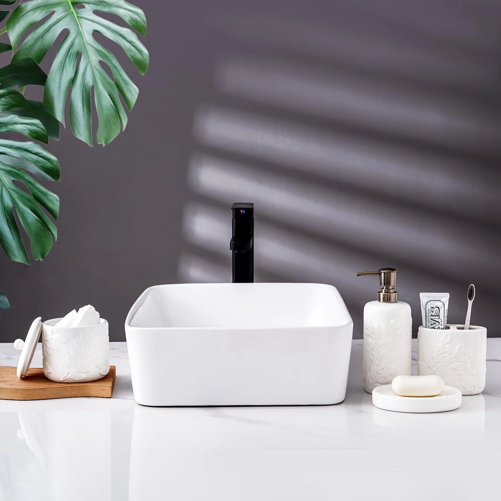 Wholesale Bath Set Bathroom Accessories With Embossed Leaves-4