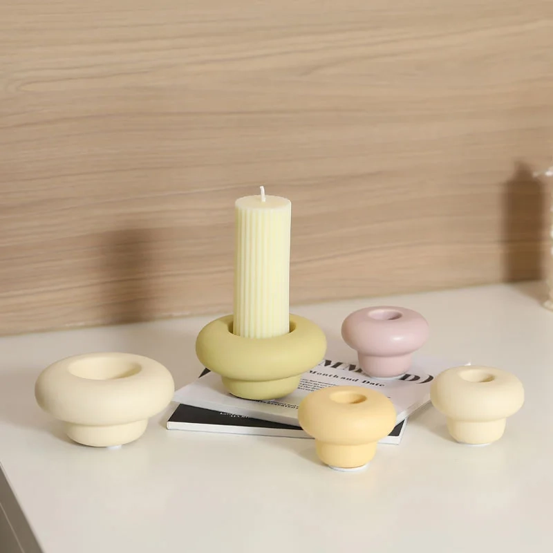 cute-candlestick-bulk-with-mushroom-shape-ceramic-candle-holder-customized-2
