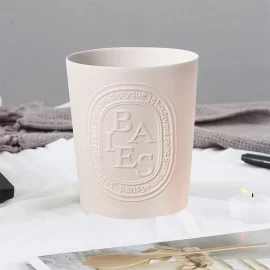 Cerámica en relieve tarros vacíos de vela a granel con logotipo personalizado