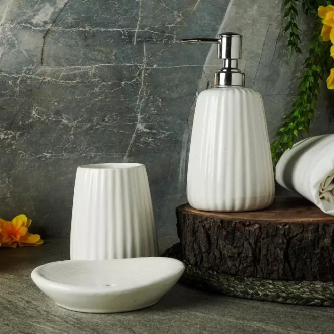 white-bathroom-set-in-bulk-3-piece-hotel-ceramic-bathroom-supplies-3