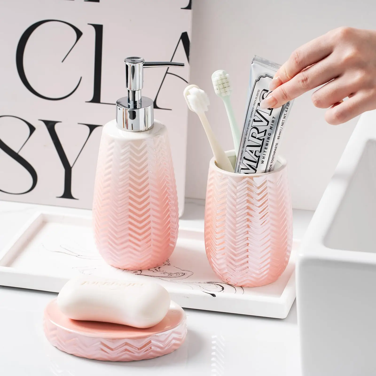 gradient-pink-bathroom-set-wholesale-ceramic-bath-accessories-supply-4