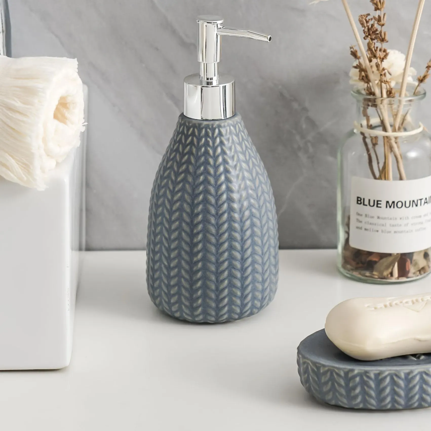 blue-bathroom-accessories-set-wholesale-6