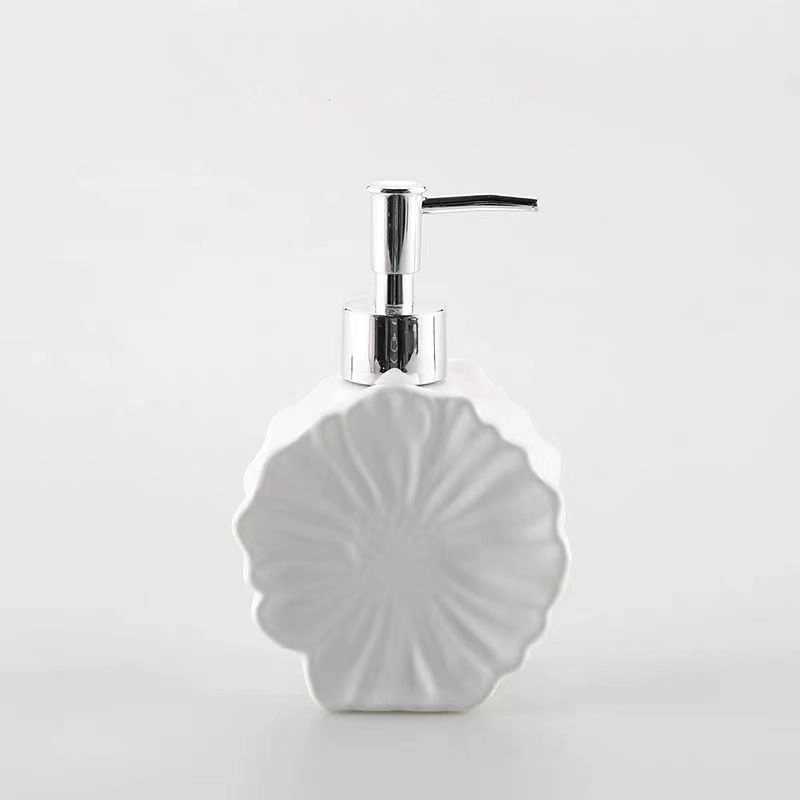 bulk-custom-soap-dispenser-bottle-with-flower-shape-4
