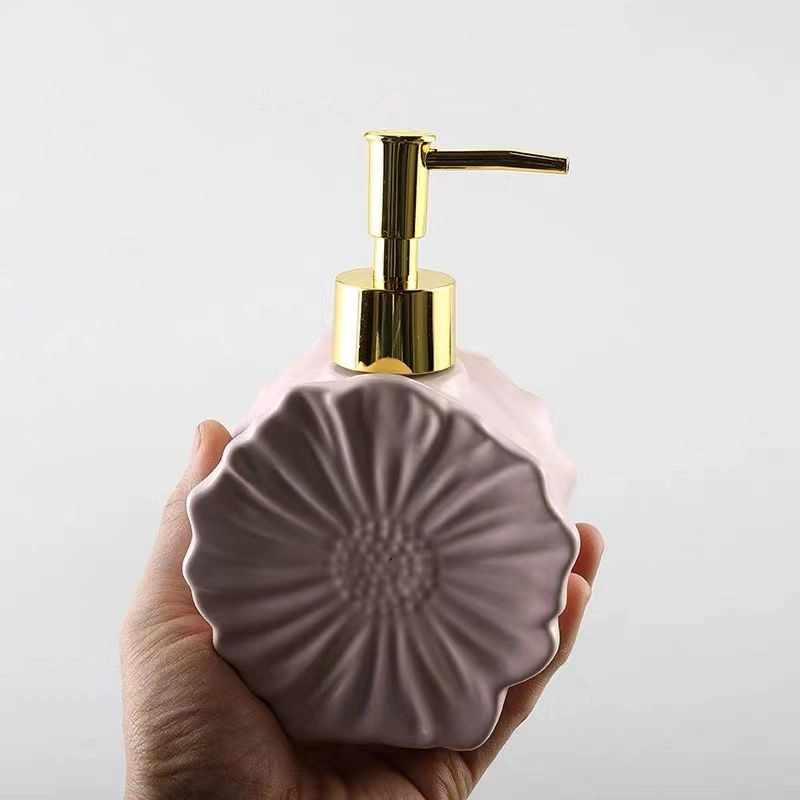 bulk-custom-soap-dispenser-bottle-with-flower-shape-5