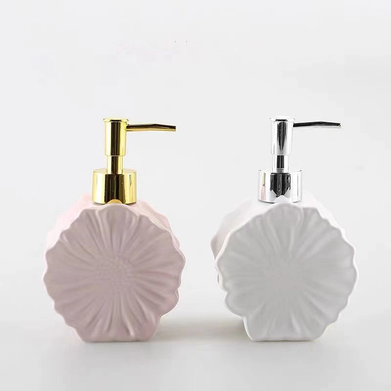 bulk-custom-soap-dispenser-bottle-with-flower-shape-1